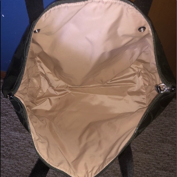 Overnight coach tote 12x18 - Picture 3 of 3